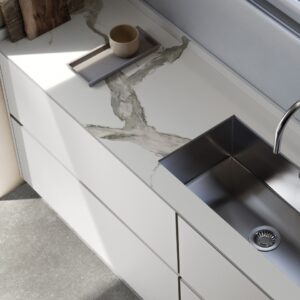 Materia Statuario Superior 10 Materia Statuario Superior kuvars tezgah örneği